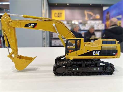 diecast excavator attachments